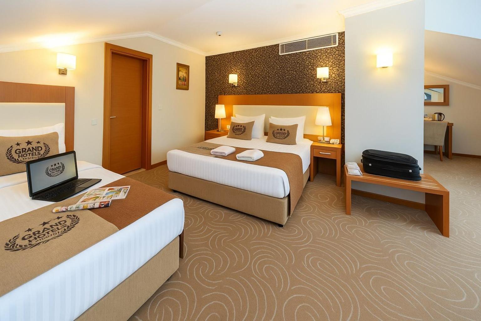 Grand Hotel Avcilar Istanbul Eksteriør billede